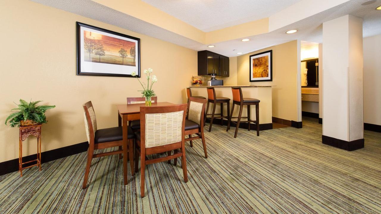 Doubletree By Hilton Wilmington, Nc